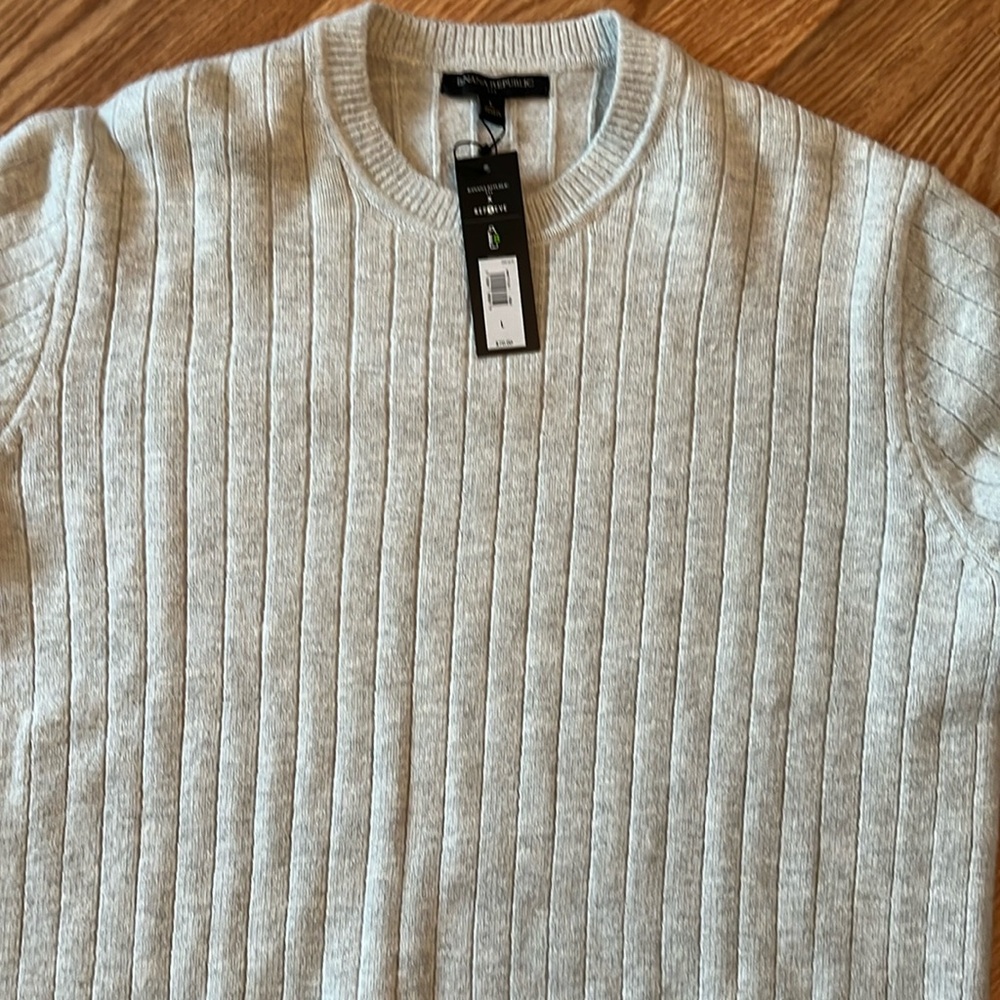 Banana Republic light gray sweater.  Brand new